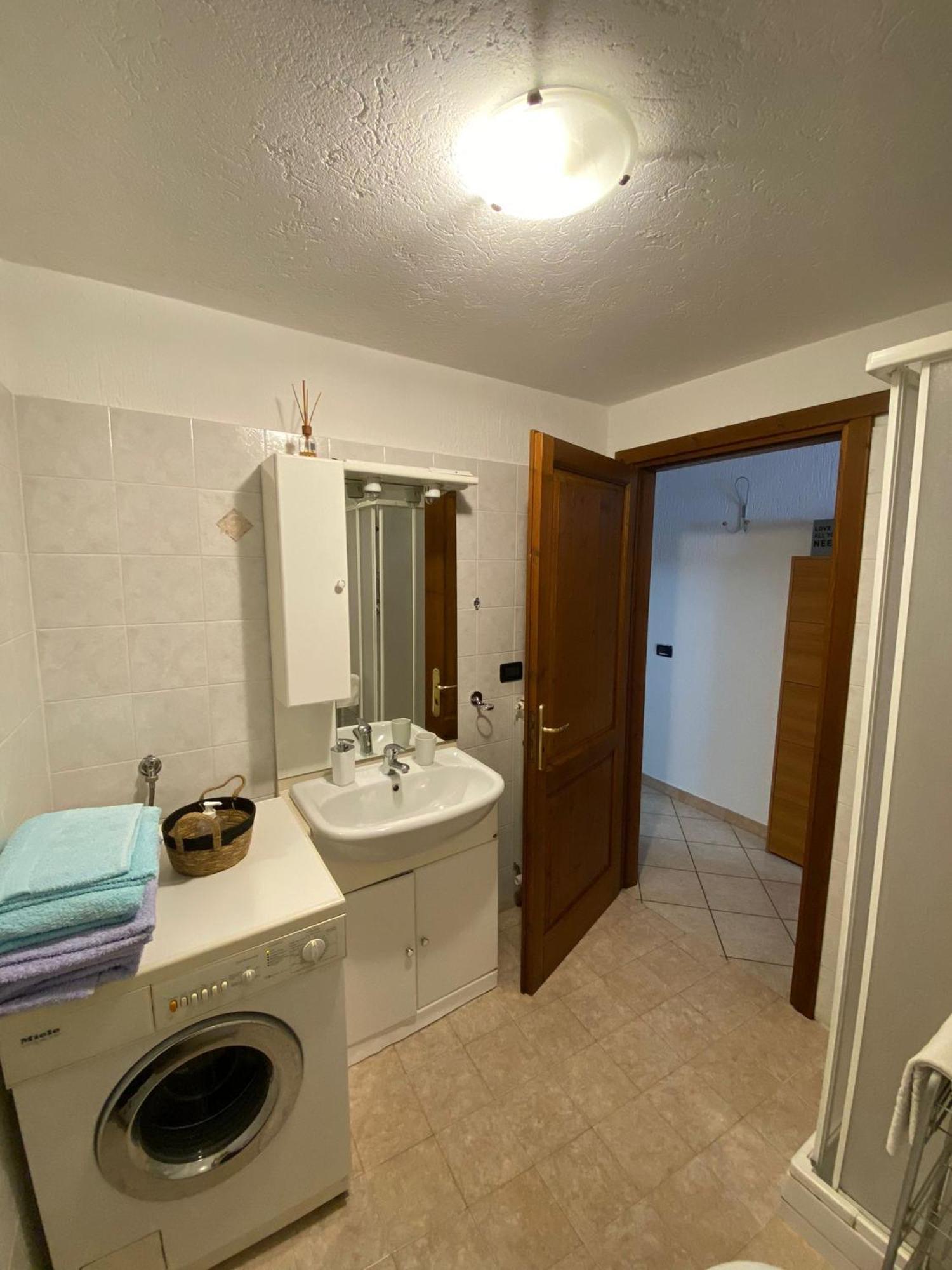 Casa Vacanze A לה סאלה מראה חיצוני תמונה